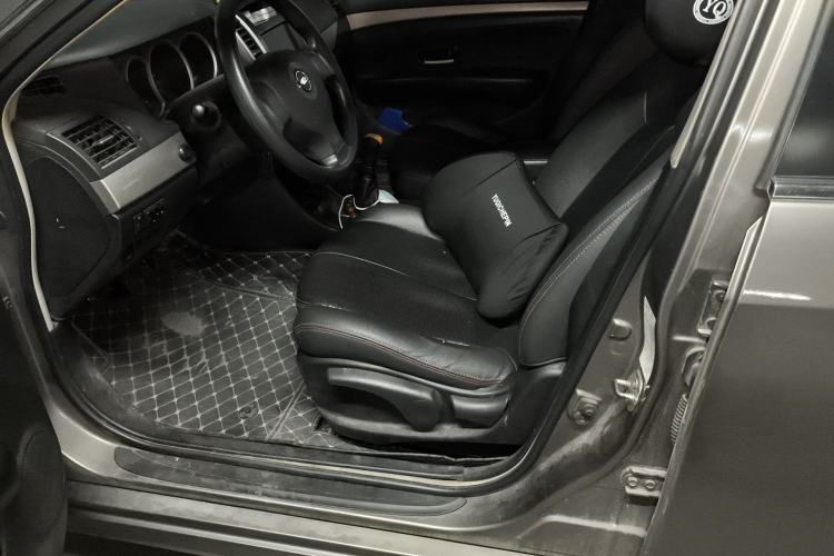 Used Nissan Sylphy 2019 Classic 1.6XE+ Manual SmartConnect Leading Edition
