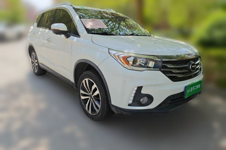 Used GAC Trumpchi GS4 2017 235T Automatic Two-Wheel Drive Luxury Smart Connectivity Version Front Right 45 Deg