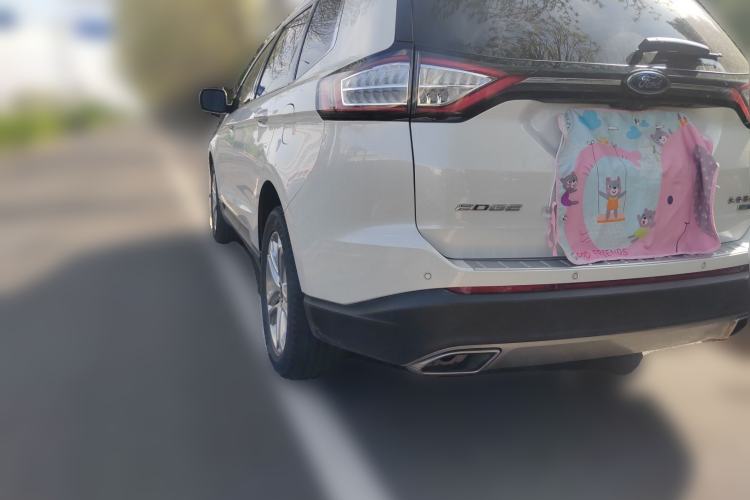 Used Ford Edge 2018 EcoBoost 245 Four-Wheel Drive Titanium 7-Seater Rear Left 45 Deg