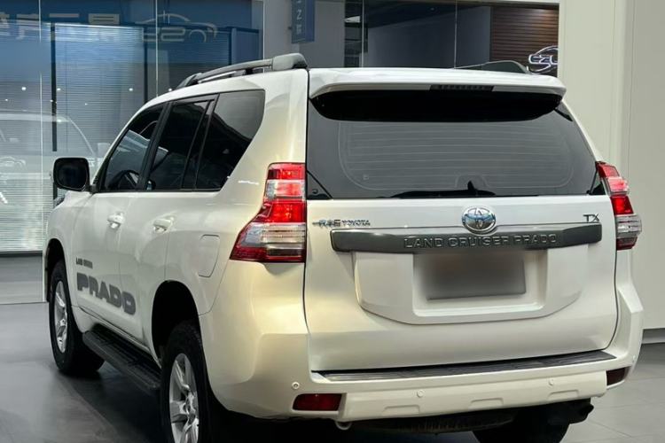 Used Toyota Prado 2015 2.7L Automatic Standard Edition Exterior 2