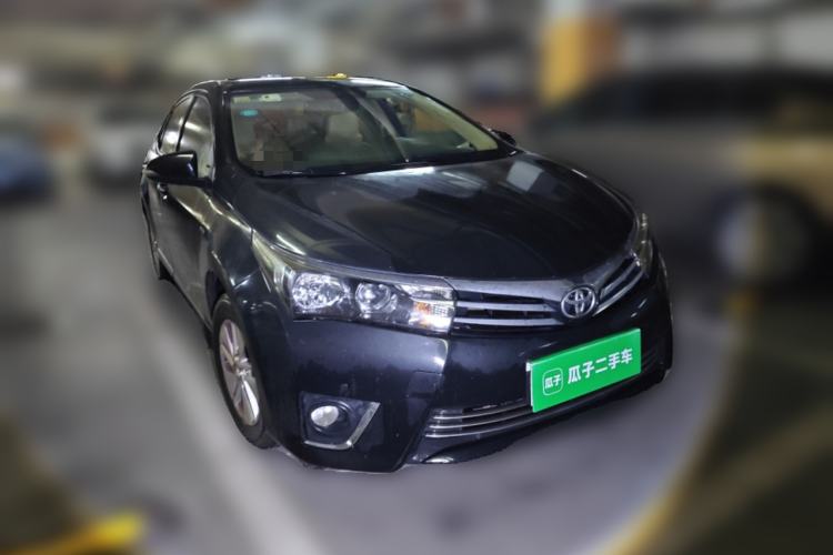 Used Toyota Corolla 2014 1.6L CVT GL-i Front Right 45 Deg