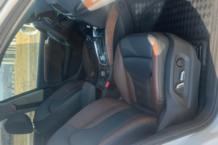 Used Audi Q5 2017 40 TFSI Comfort Model