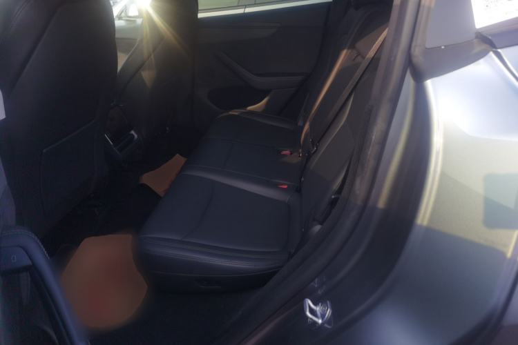 Used Tesla Model Y 2025 Long-Range All-Wheel Drive First Edition