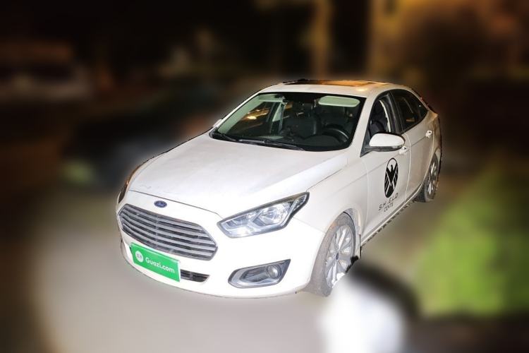Used Ford Escort 2015 1.5L Manual Fashion Edition