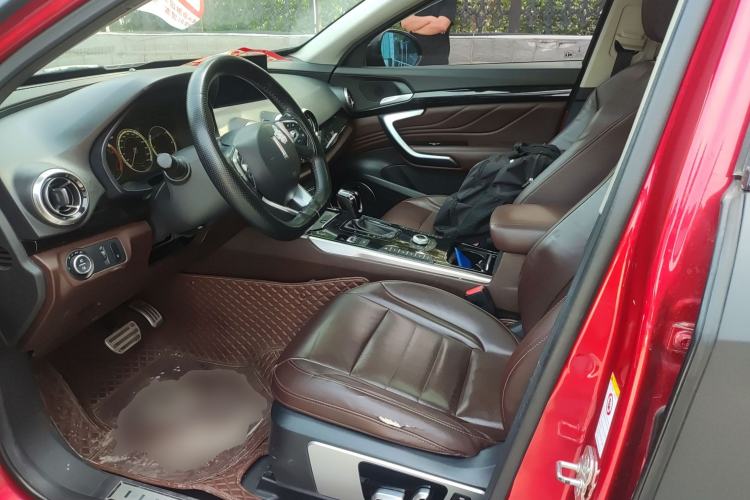 Used Wey VV7 2017 2.0T Flagship Model Left Front Seat