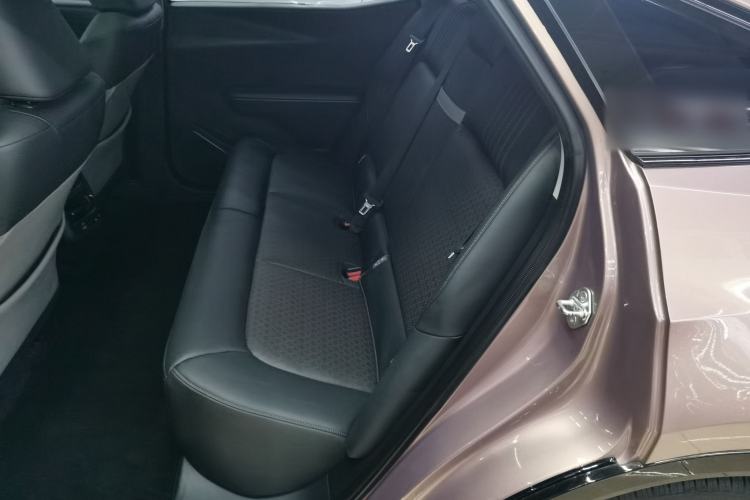 Used Toyota bZ3 2023 616 km Long-Range Premium
