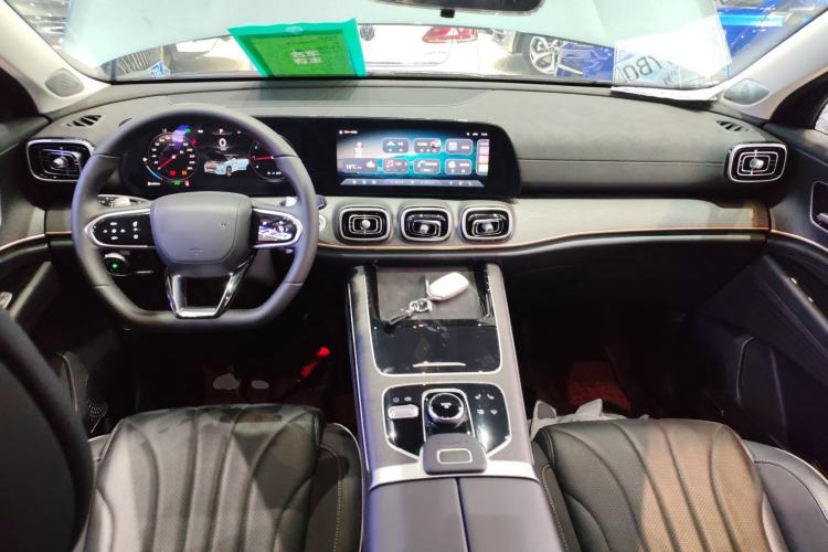 Used Chery Tiggo 9 2023 2.0T Dual-Clutch Two-Wheel Drive Luxury Edition 7 Seats
