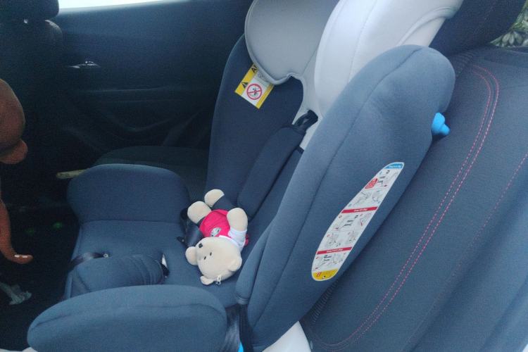 Used Buick Encore 2017 18T Automatic Two-Wheel Drive Urban Leading Model Left Rear Seat