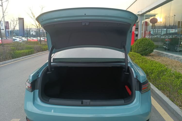 Used Volkswagen Passat 2025 Pro 380TSI Starry Dragon Luxury Edition
