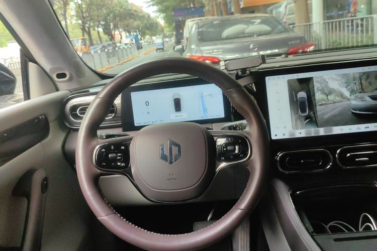 Used Leapmotor C11 2023 Range-Extended 285 Smart Enjoyment Edition Steering Wheel