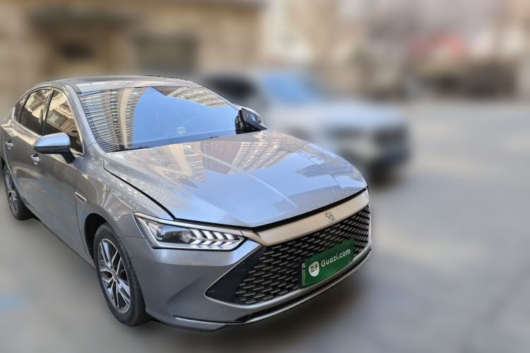 Used BYD Qin PLUS 2021 DM-i 120KM Prestige Model Front Right 45 Deg