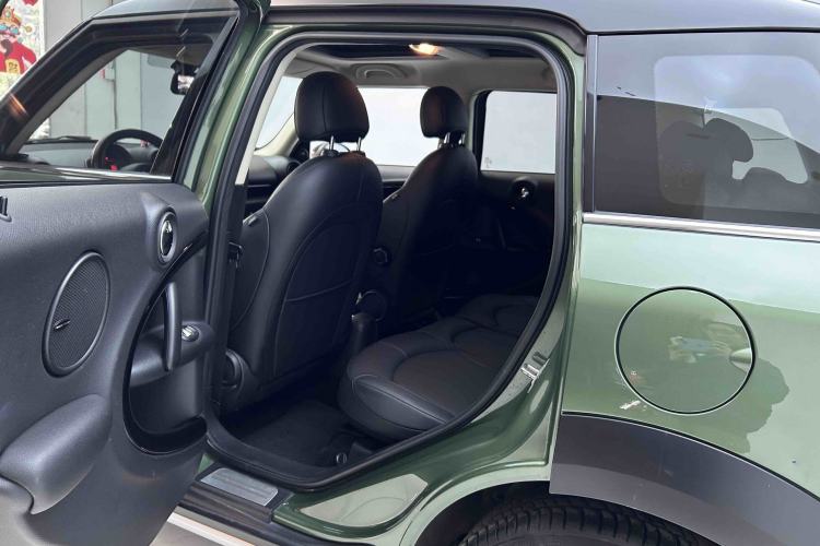 Used MINI Countryman 2016 1.6T COOPER ALL4 Excitement Edition Enthusiast