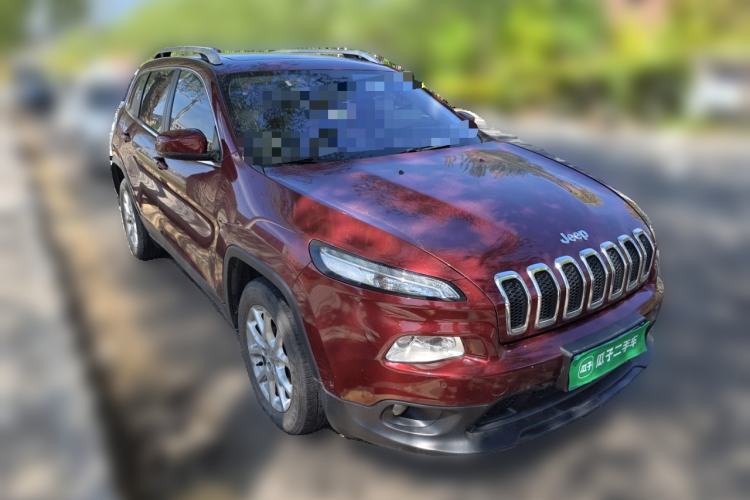 Used Jeep Cherokee 2016 2.0L Superior Edition