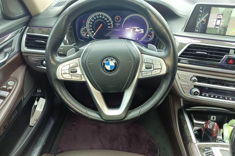 Used BMW 7 Series 2016 730Li Luxury Model Steering Wheel