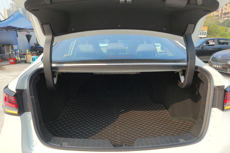 Used CHANGAN Ruicheng PLUS 2023 1.5T DCT Navigation Edition Trunk