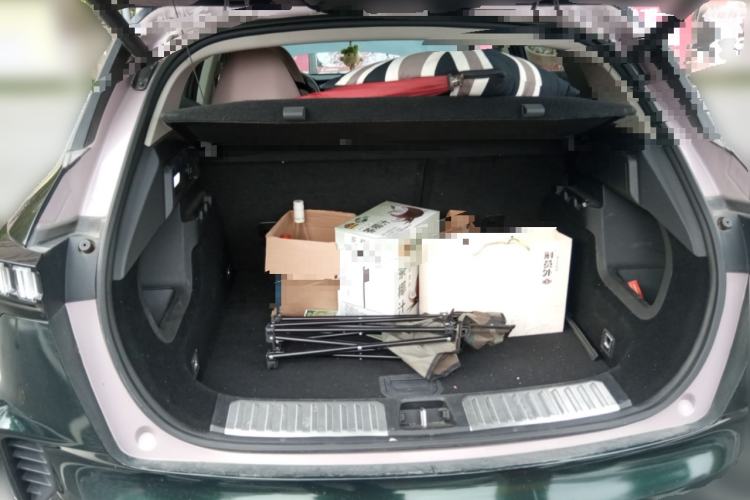 Used Lynk & Co 06 2021 1.5T Shero Pink Special Edition