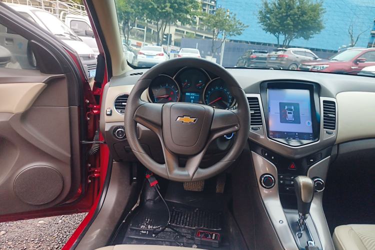 Used Chevrolet Cruze 2015 1.5L Classic SE AT
