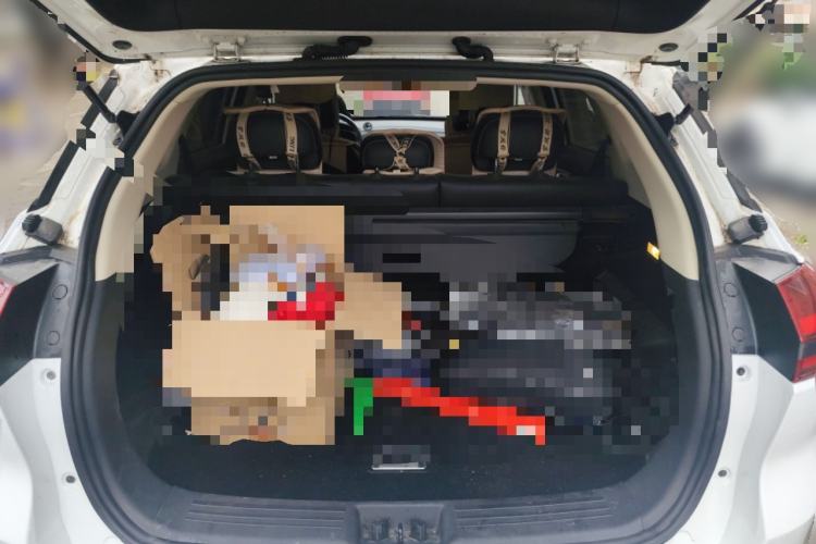 Used Geely Auto Emgrand X7 Sport 2018 1.8TD Automatic Two-Wheel Drive Smart Connect 4G Internet Edition Trunk