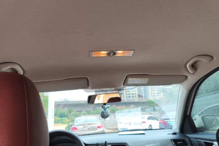 Used Volkswagen Lavida 2013 Revised Classic 1.6L Automatic Fashion Edition