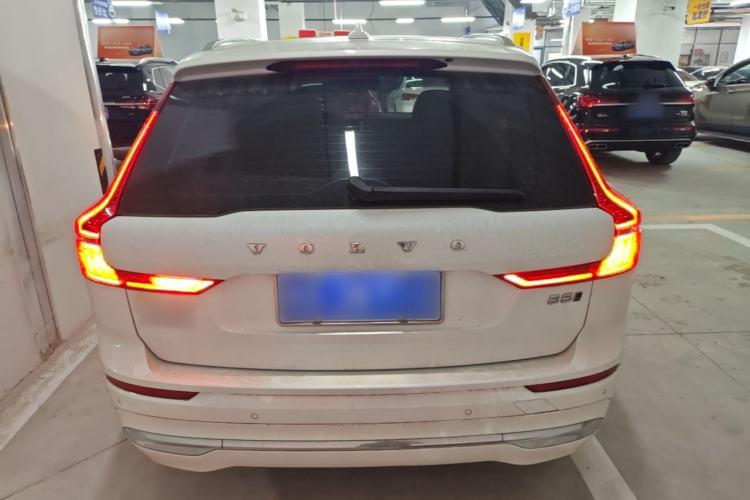 Used Volvo XC60 2024 B5 4x4 Smart Luxury Edition
