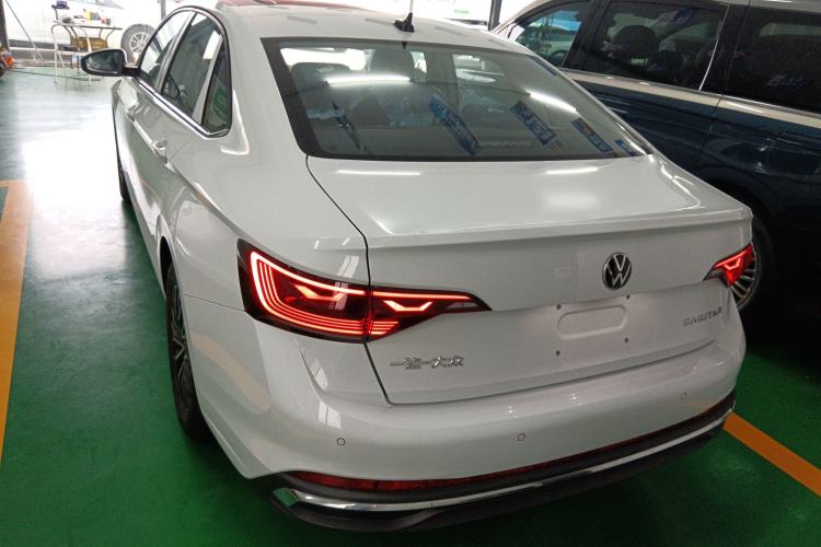 Used Volkswagen Sagitar 2025 Facelift 200TSI DSG Flyover Edition Rear