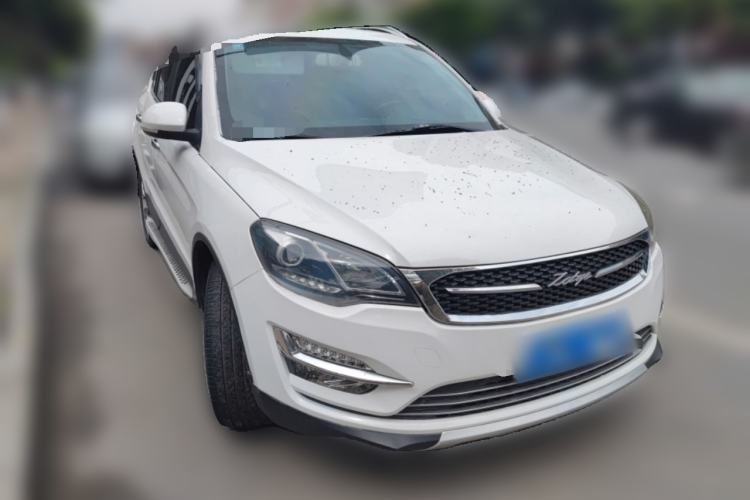 Used Zotye Domy X5 2015 1.5T CVT ZhiXian Model China IV Standard Front Right 45 Deg