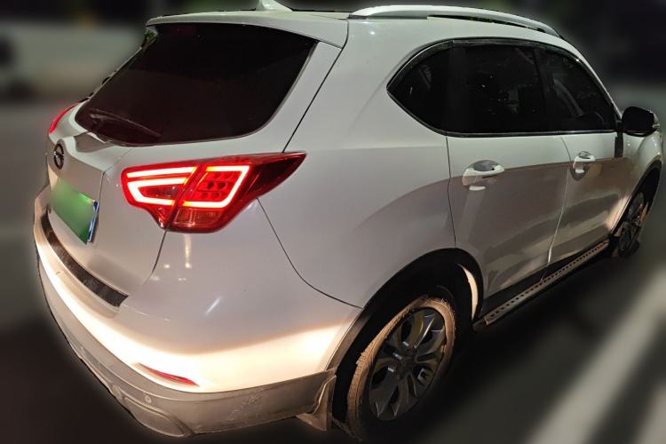 Used GAC Trumpchi GS5 Super 2015 2.0L Manual Two-Wheel Drive Elite Edition
