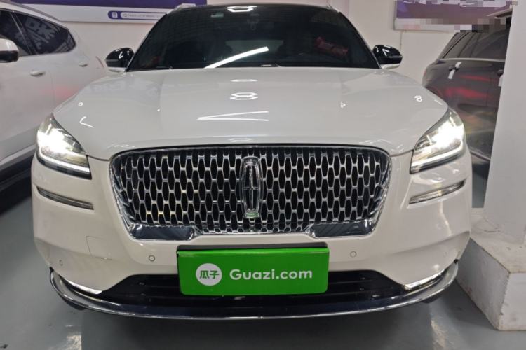 Used Lincoln Corsair 2022 2.0T Two-Wheel Drive Luxury Edition Front