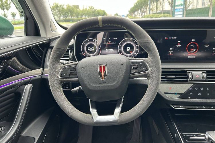 Used Hongqi HS5 2022 Revised Version 2.0T Smart Connect Flagship Edition
