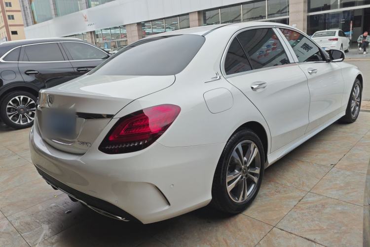 Used Mercedes-Benz C-Class 2019 C 180 L Fashion Edition Sport Version Rear Right 45 Deg