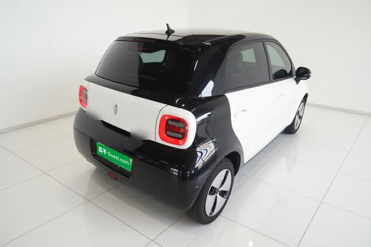 Used ORA Black Cat 2022 301km Base Version Ternary Lithium
