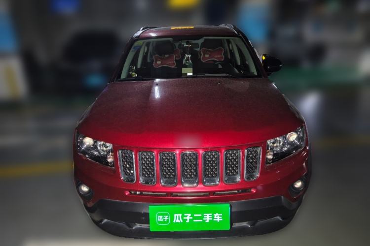 Used Jeep Compass 2013 2.0L two-wheel drive sport version
