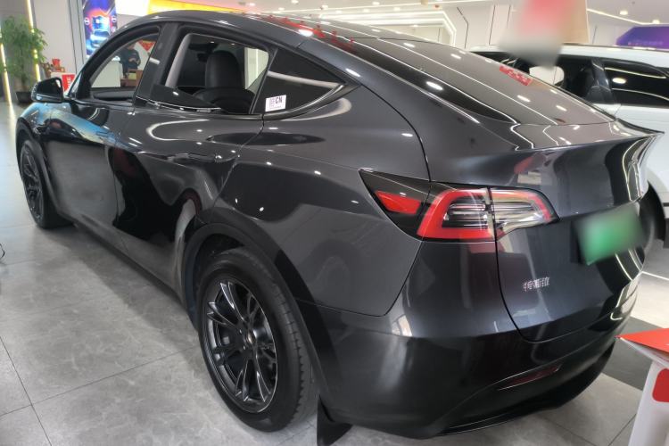 Used Tesla Model Y 2024 Rear-Wheel-Drive Version
