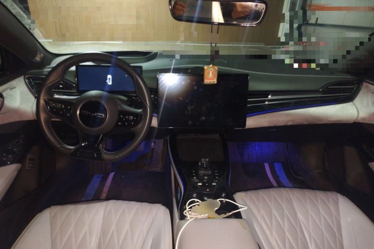 Used BYD Seal 2022 700 km Long-Range Rear-Wheel-Drive Version