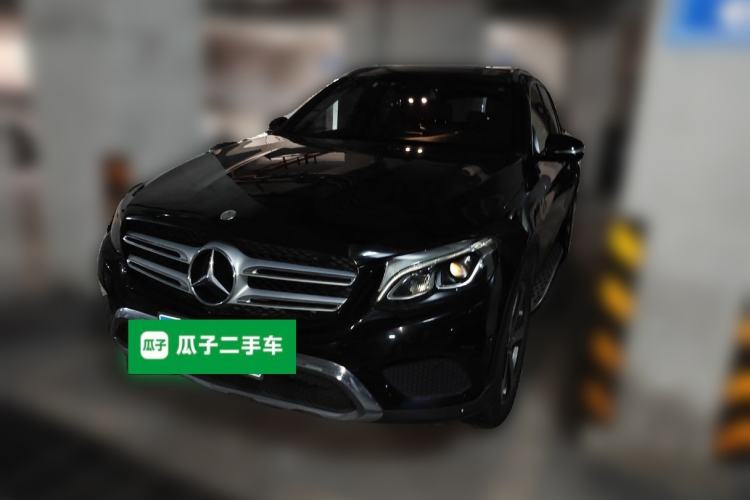 Used Mercedes-Benz GLC 2016 GLC 260 4MATIC Luxury Model