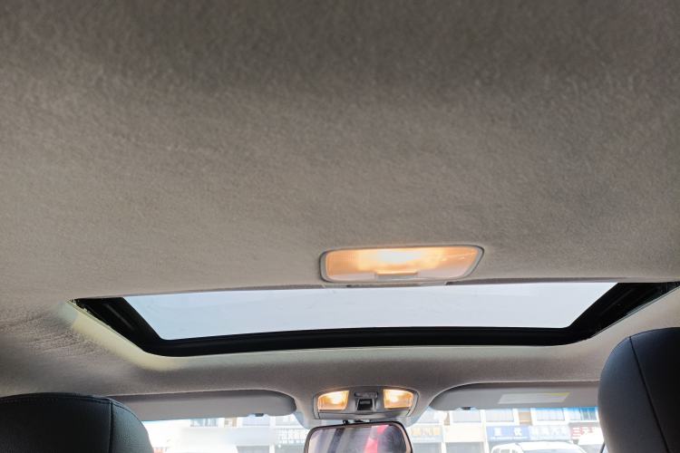 Used Hyundai Elantra (6th Generation / Lingdong) 2016 1.6L Automatic ZhiXuan – Elite Version Headliner