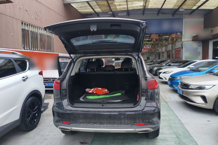 Used Roewe RX5 MAX 2021 Supreme Series 300TGI Automatic Luxury Cabin Edition Trunk