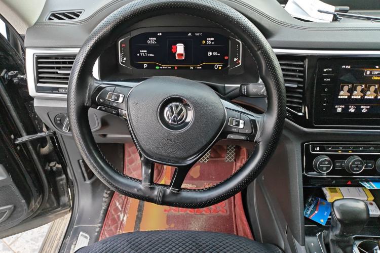 Used Volkswagen Teramont 2019 530 V6 Four-Wheel Drive Luxury Edition China VI Standard Steering Wheel