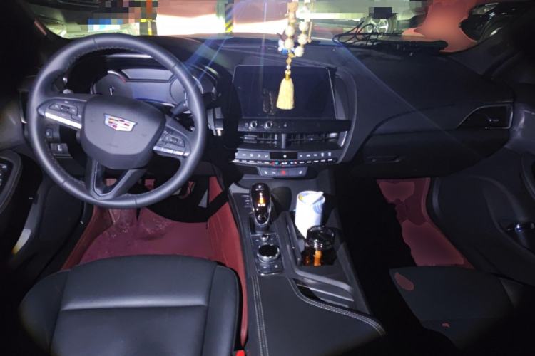 Used Cadillac CT5 2021 Revised 28T Luxury Version Center Console
