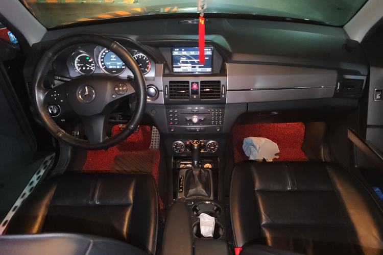 Used Mercedes-Benz GLK-Class 2012 GLK 300 4MATIC Luxury Model