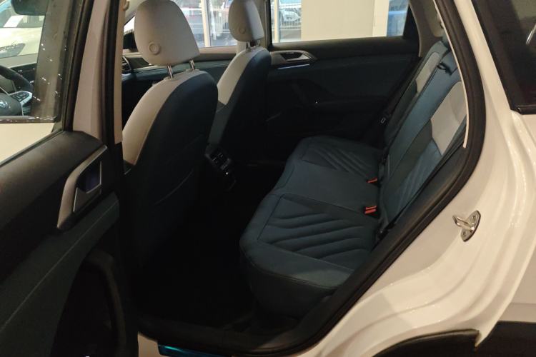 Used Volkswagen Tharu 2024 300TSI Two-Wheel-Drive Moon Luxury Edition
