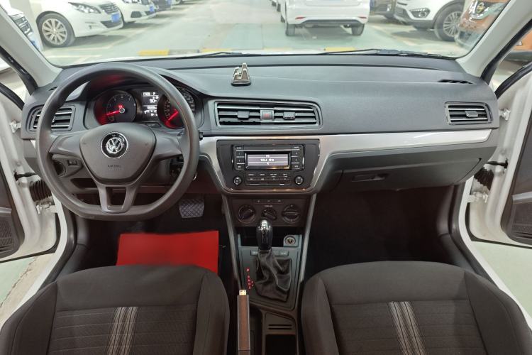 Used Volkswagen Lavida 2019 Lavida Start 1.5L Automatic Trendy Version China VI Standard Interior 3