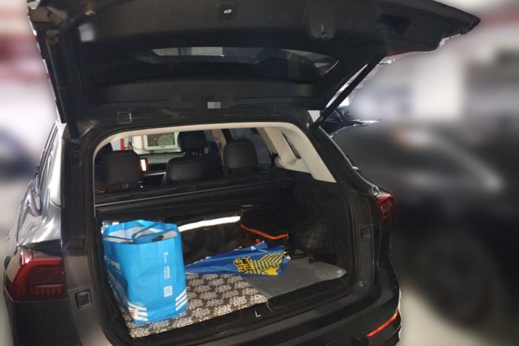 Used Roewe RX5 MAX 2022 1.5T Automatic Zhiwei Prestige Edition Trunk