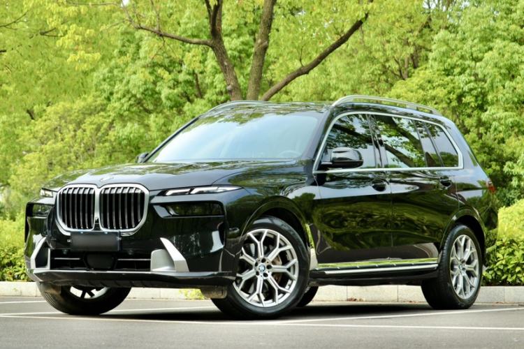 Used BMW X7 2023 xDrive40i Luxury Package with Leading Features Guazi used car, China used car export, Used car for sale, Used BMW cars, Cheapest cars for sale