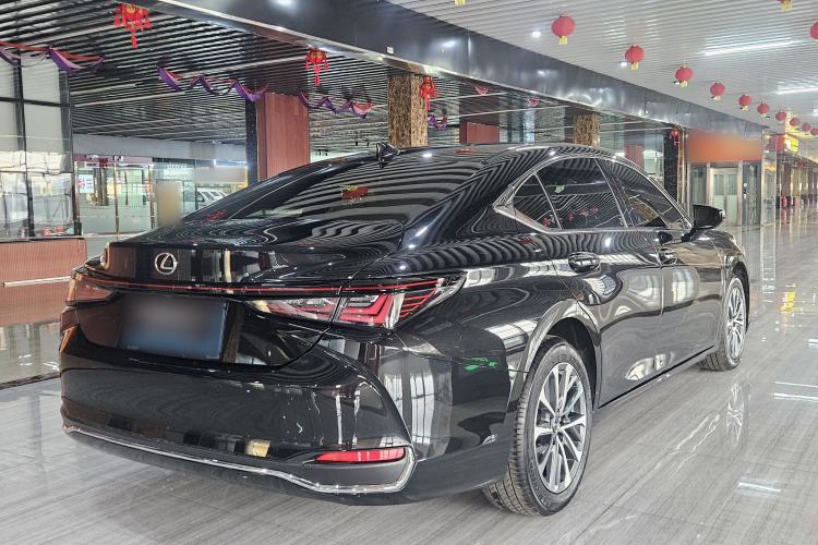 Used Lexus ES 2025 200 Premium Edition
