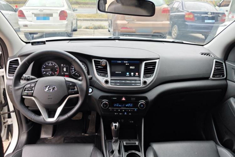 Used Hyundai Tucson 2015 1.6T Dual-Clutch Two-Wheel-Drive Smart Model