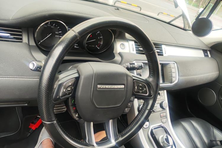 Used Land Rover Range Evoque 2014 2.0T 5-Door Ignite Edition
