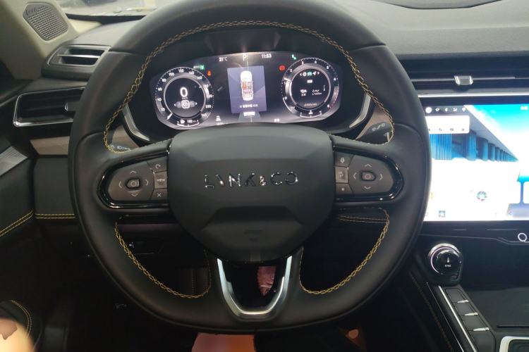 Used Lynk & Co 01 2024 2.0TD Two-Wheel Drive Global Pro