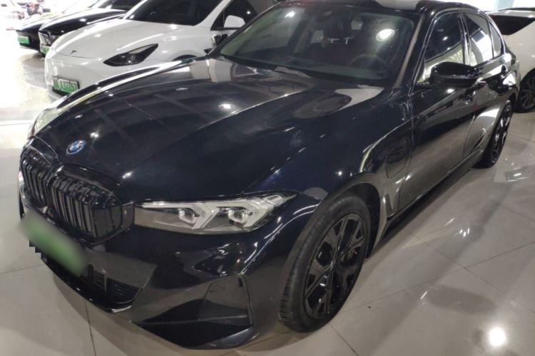 Used BMW i3 2022 eDrive 35 L
