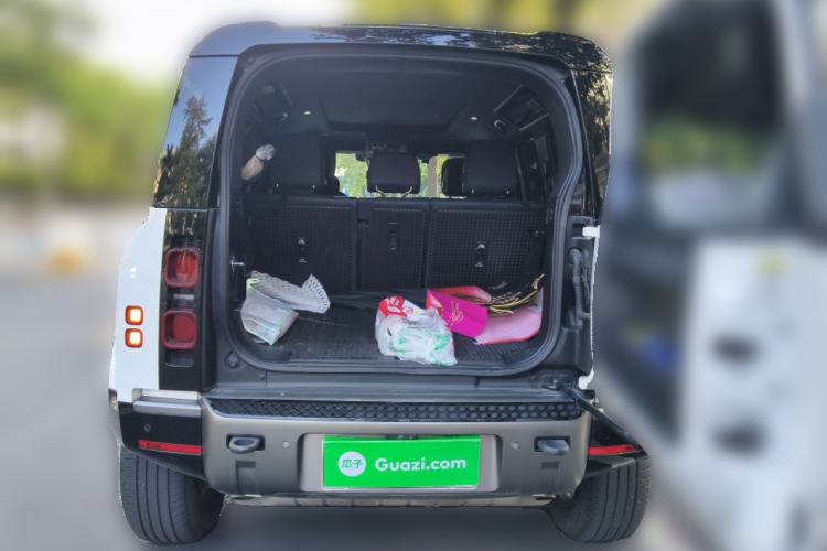 Used Land Rover Defender 2023 110 3.0T P400 X-DYNAMIC HSE
